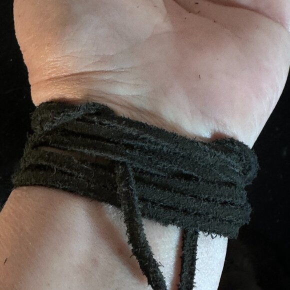 Heart Stamped Sterling Silver Leather Cuff Bracelet Tie Wrap Yoga 925 Boho Gift - Picture 11 of 11